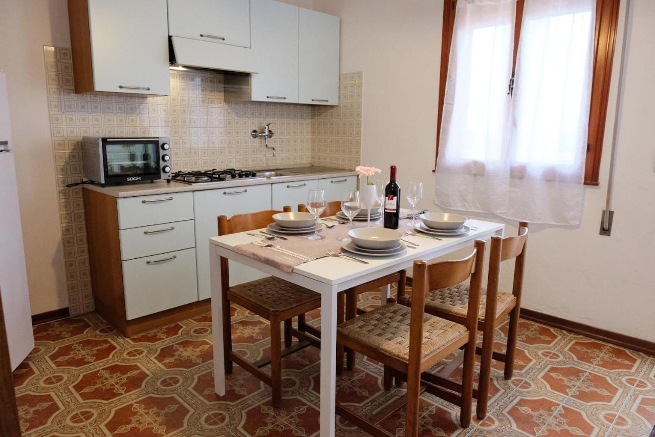 Peaceful Flat With Direct Beach Access Beahost Розоліна-Маре Екстер'єр фото