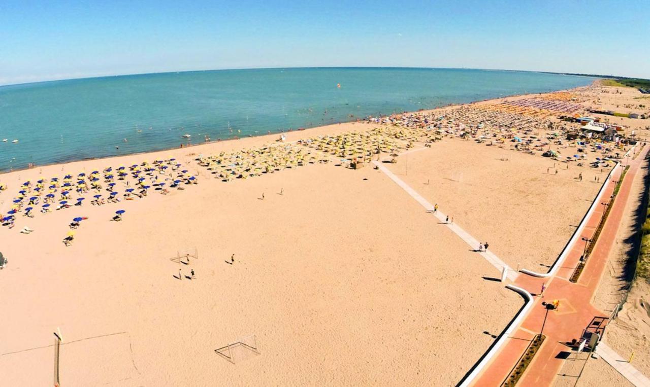 Peaceful Flat With Direct Beach Access Beahost Розоліна-Маре Екстер'єр фото